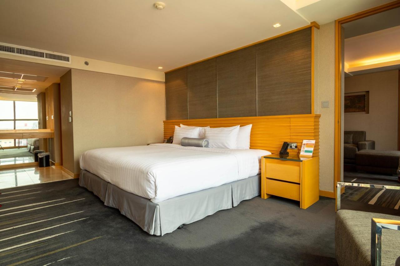ויינטיאן Lao Plaza Hotel מראה חיצוני תמונה
